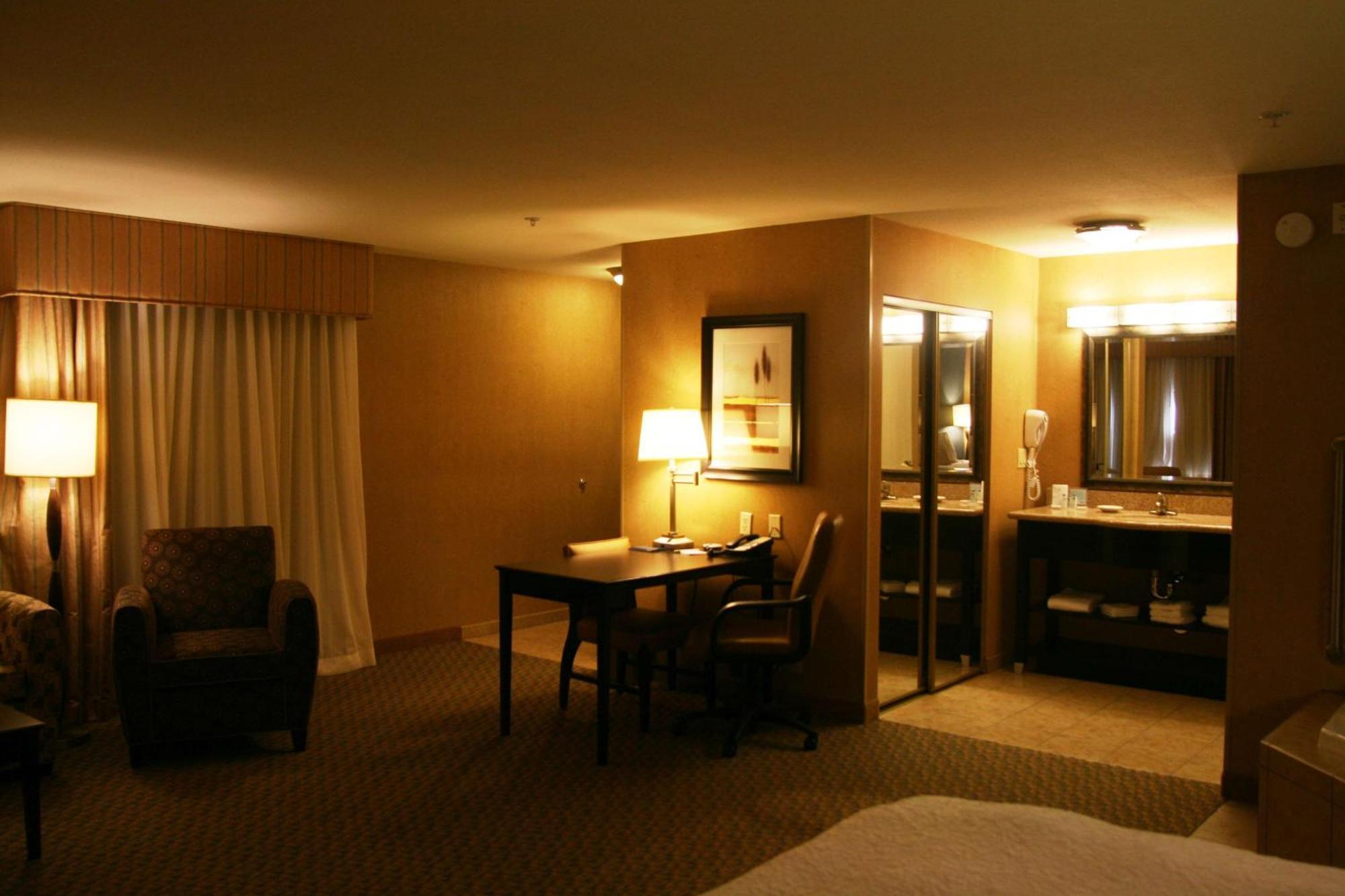 Hampton Inn And Suites Барстоу Екстериор снимка